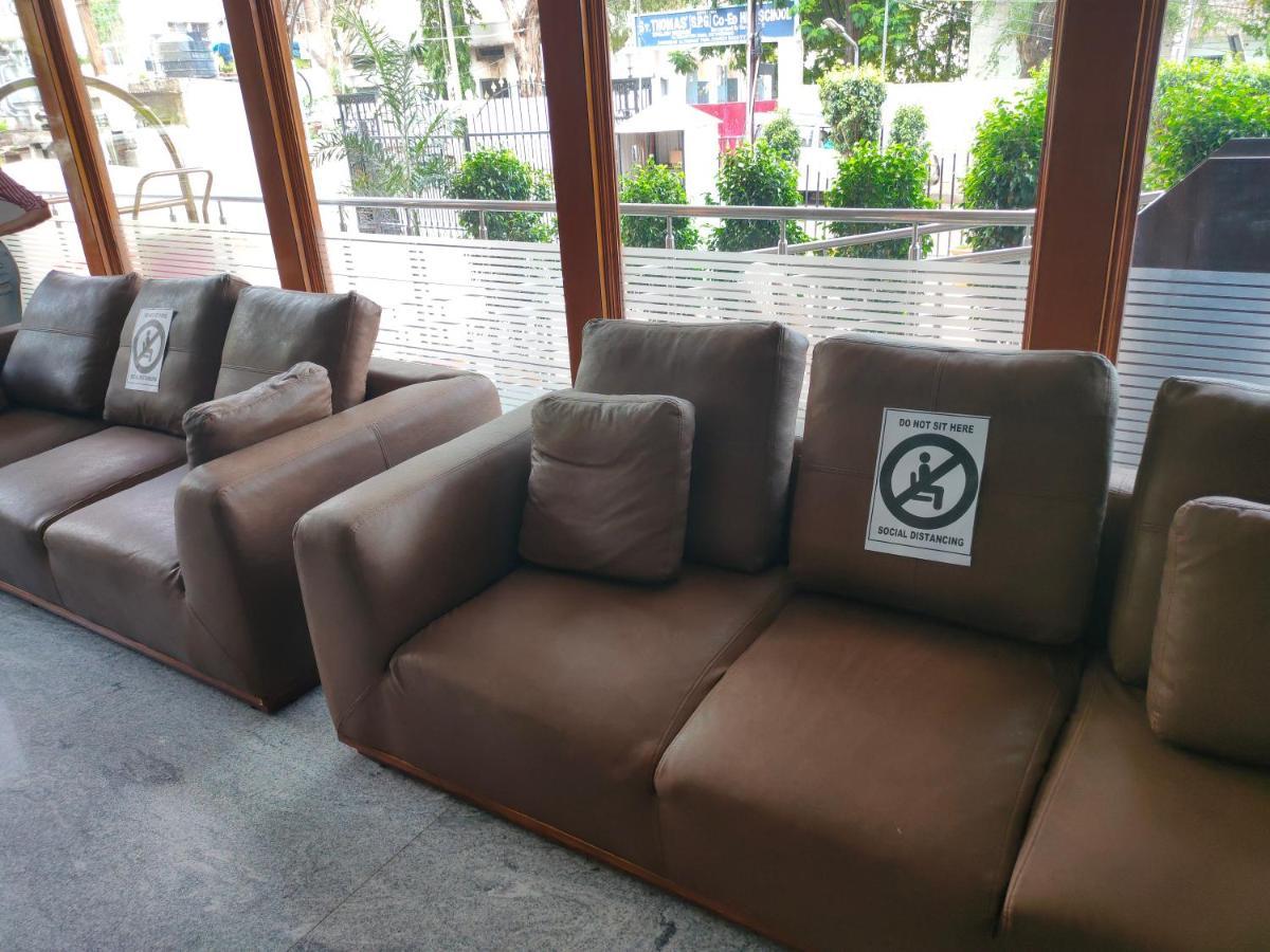 Hotel Saptagiri Hajdarabad Zewnętrze zdjęcie