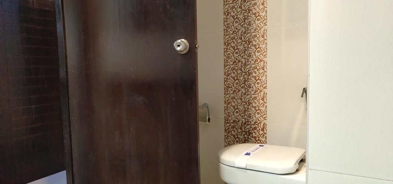 Hotel Saptagiri Hajdarabad Zewnętrze zdjęcie
