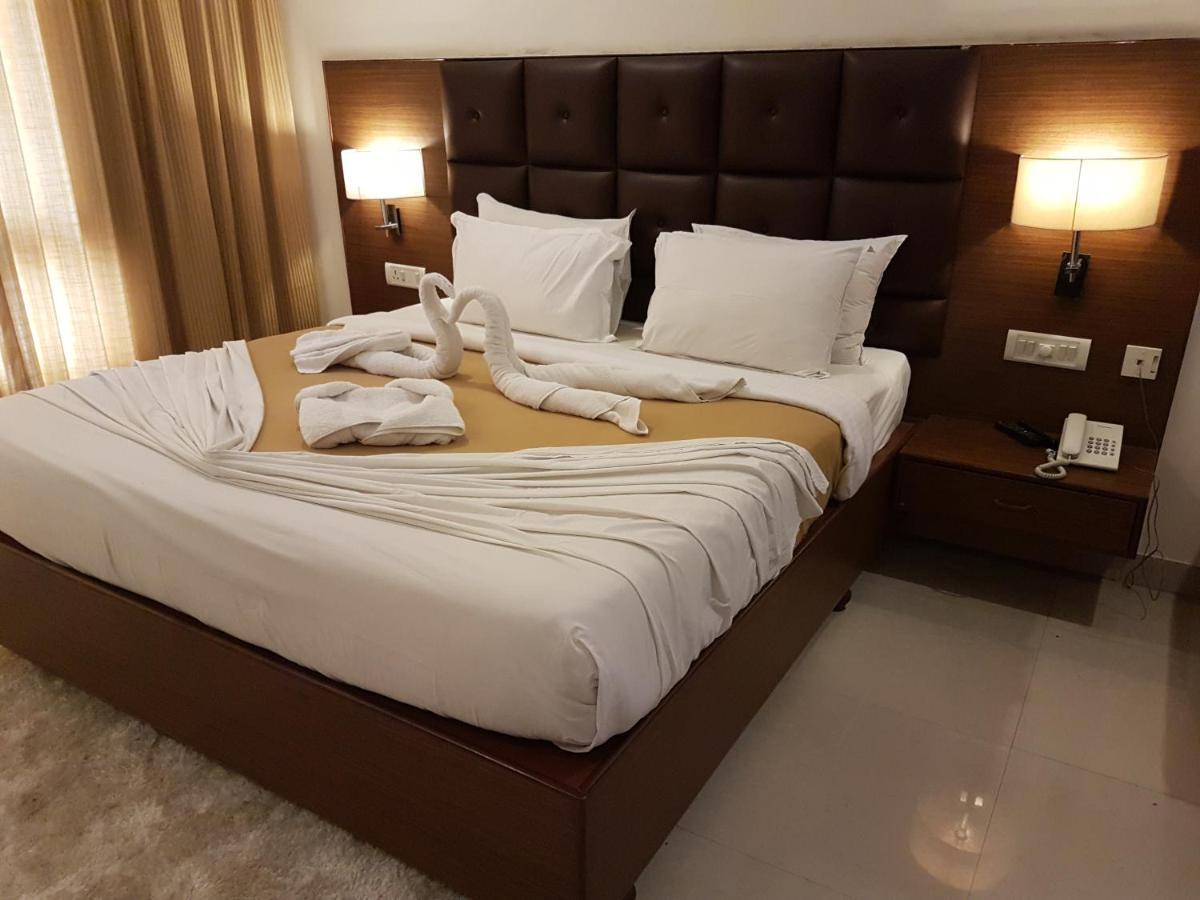 Hotel Saptagiri Hajdarabad Zewnętrze zdjęcie