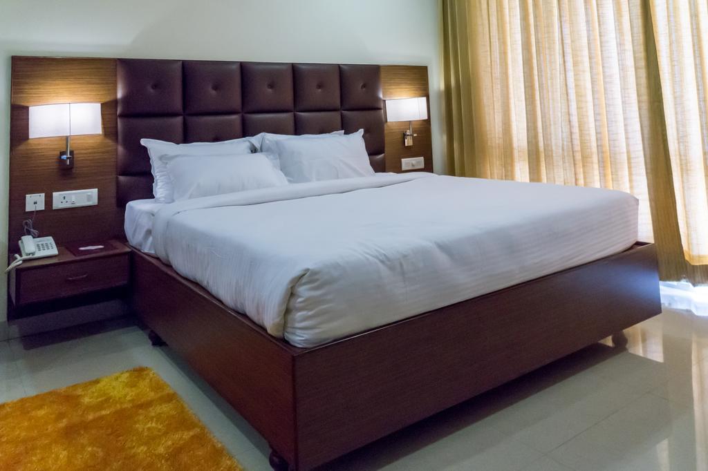Hotel Saptagiri Hajdarabad Zewnętrze zdjęcie