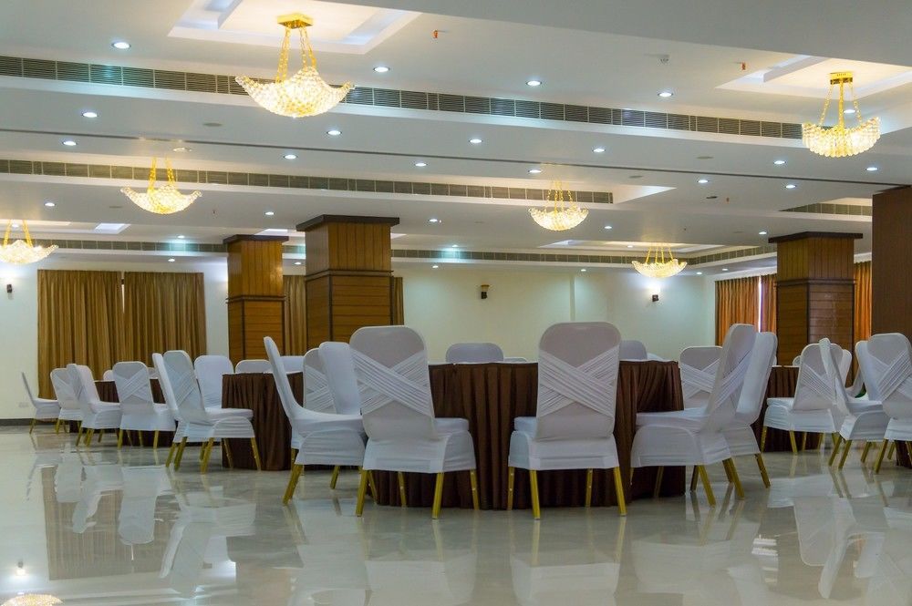 Hotel Saptagiri Hajdarabad Zewnętrze zdjęcie